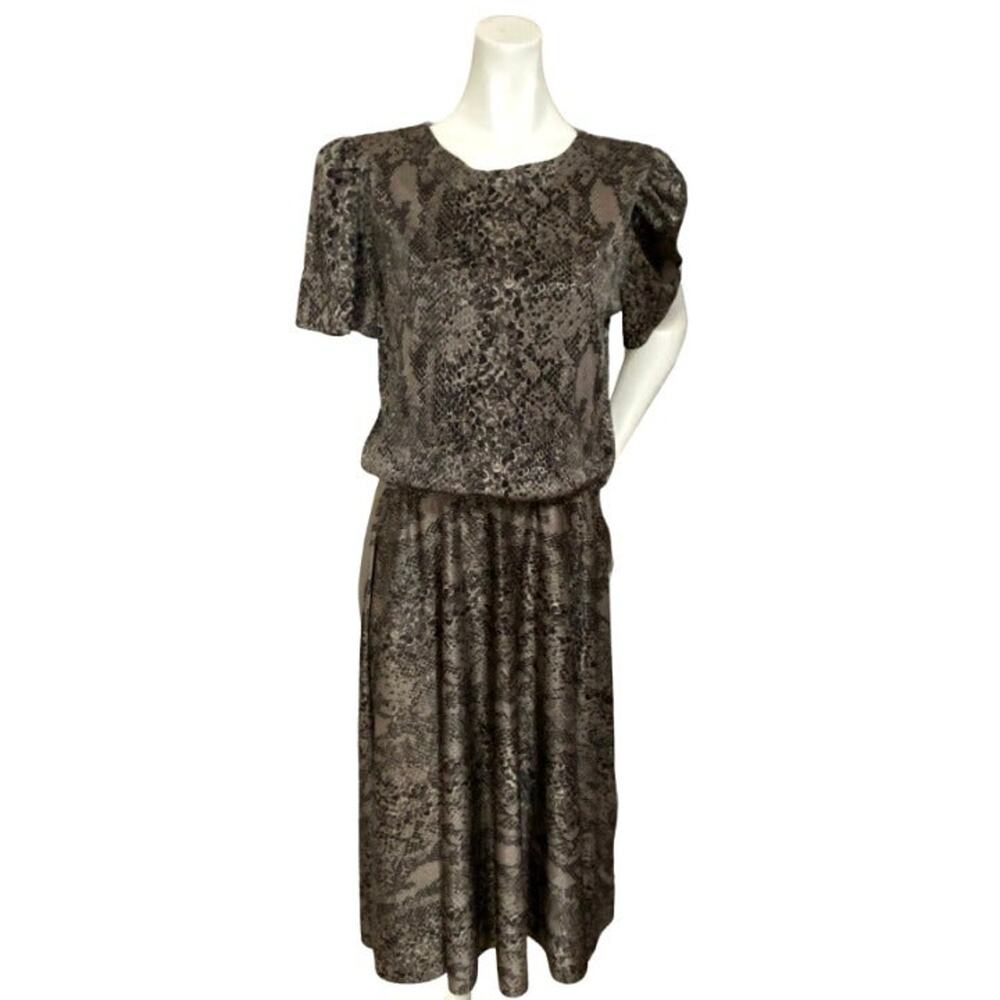 Vintage M.C.S. LTD New York Animal Print Short Sleeve Size 12